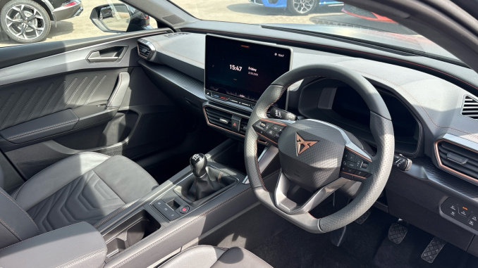 CUPRA Leon 1.5 TSI 150 Shadow Edition 5dr Petrol Hatchback - Image 6